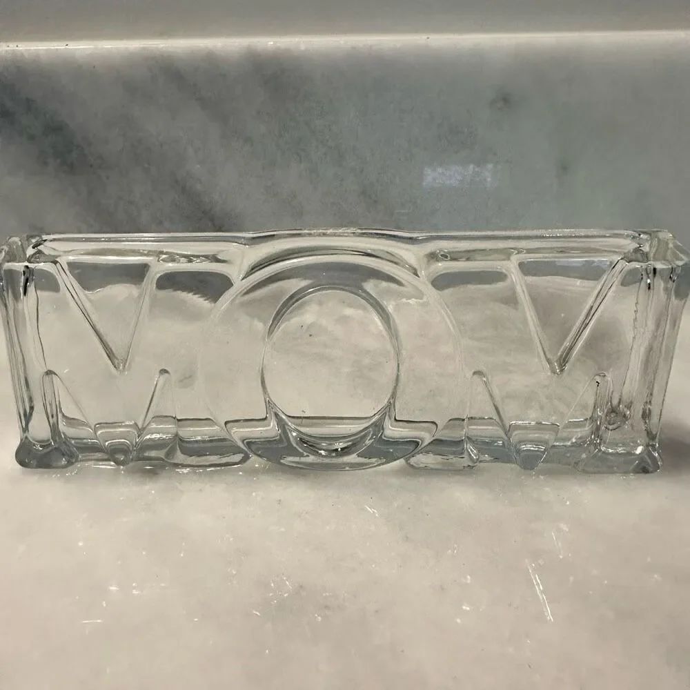Vintage 1983 Avon Glass Paperweight MOM